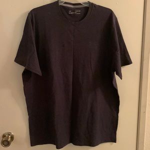 Gray Under Armour Loose Heatgear shirt